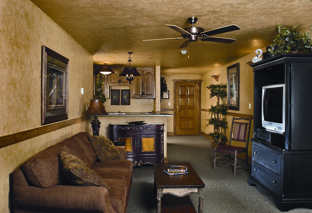 The Keeter Center At College Of The Ozarks Διαμέρισμα Hollister Εξωτερικό φωτογραφία